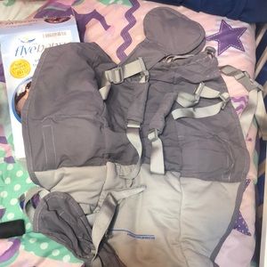 Flyebaby infant airplane travel seat.